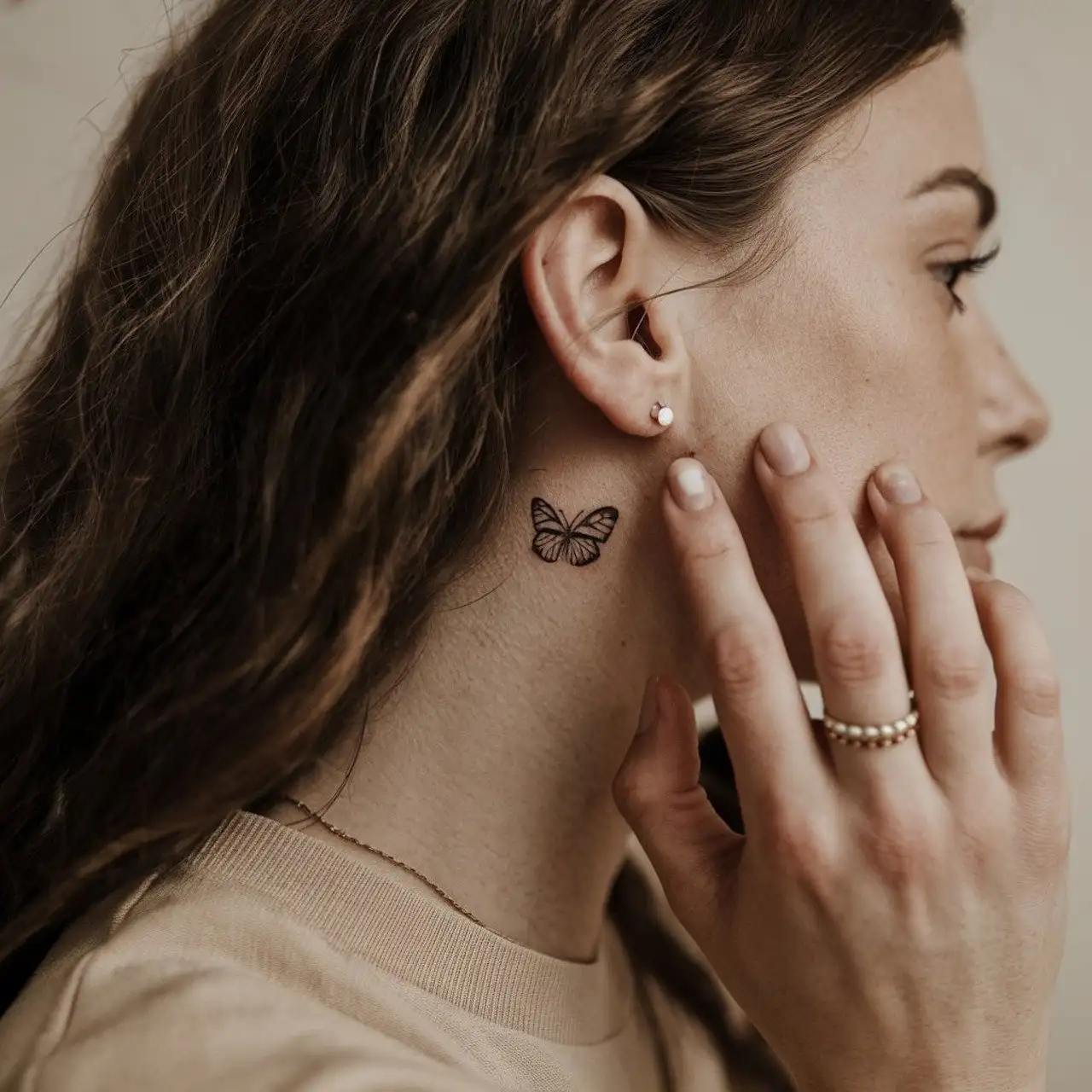 Poes tattoo: Betekenis, ontwerp ideeën & inspiratie